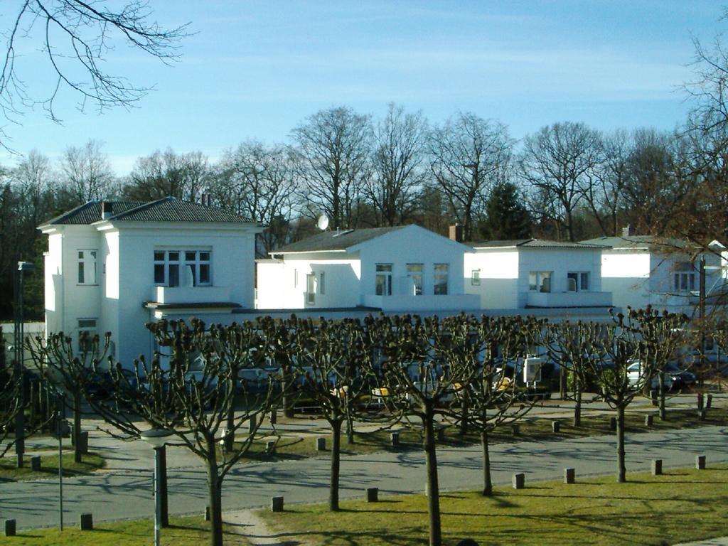 Hotel Sonnenklause Lubeck Exterior photo